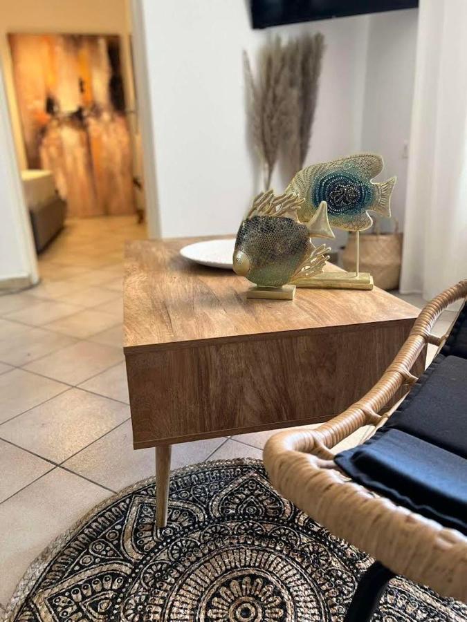 Marine'S Luxury Home 2 Votsi  Luaran gambar
